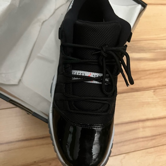 how to buy jordans early